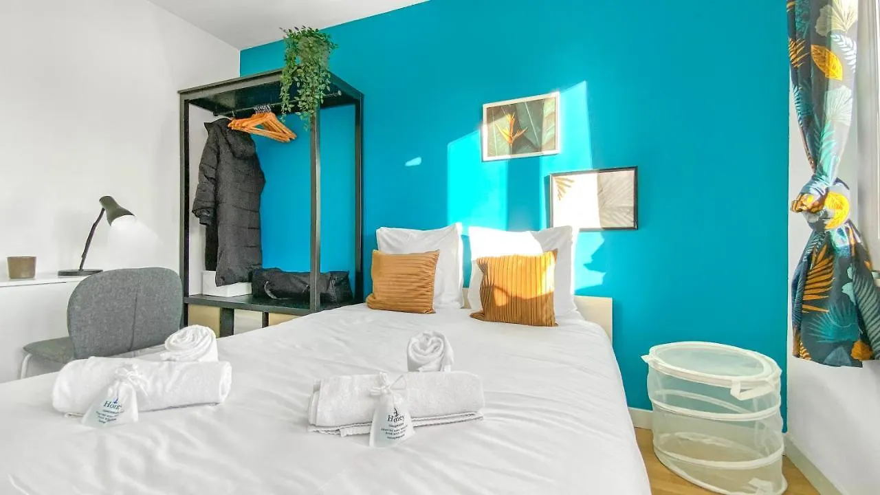 Homey Coloc Goodlife: Modern Shared Living with Private Rooms & Tram Access Ambilly