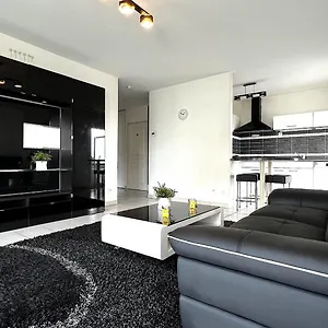  Appartement Homey Genius - à 100 M De La Douane/terrasse Privée